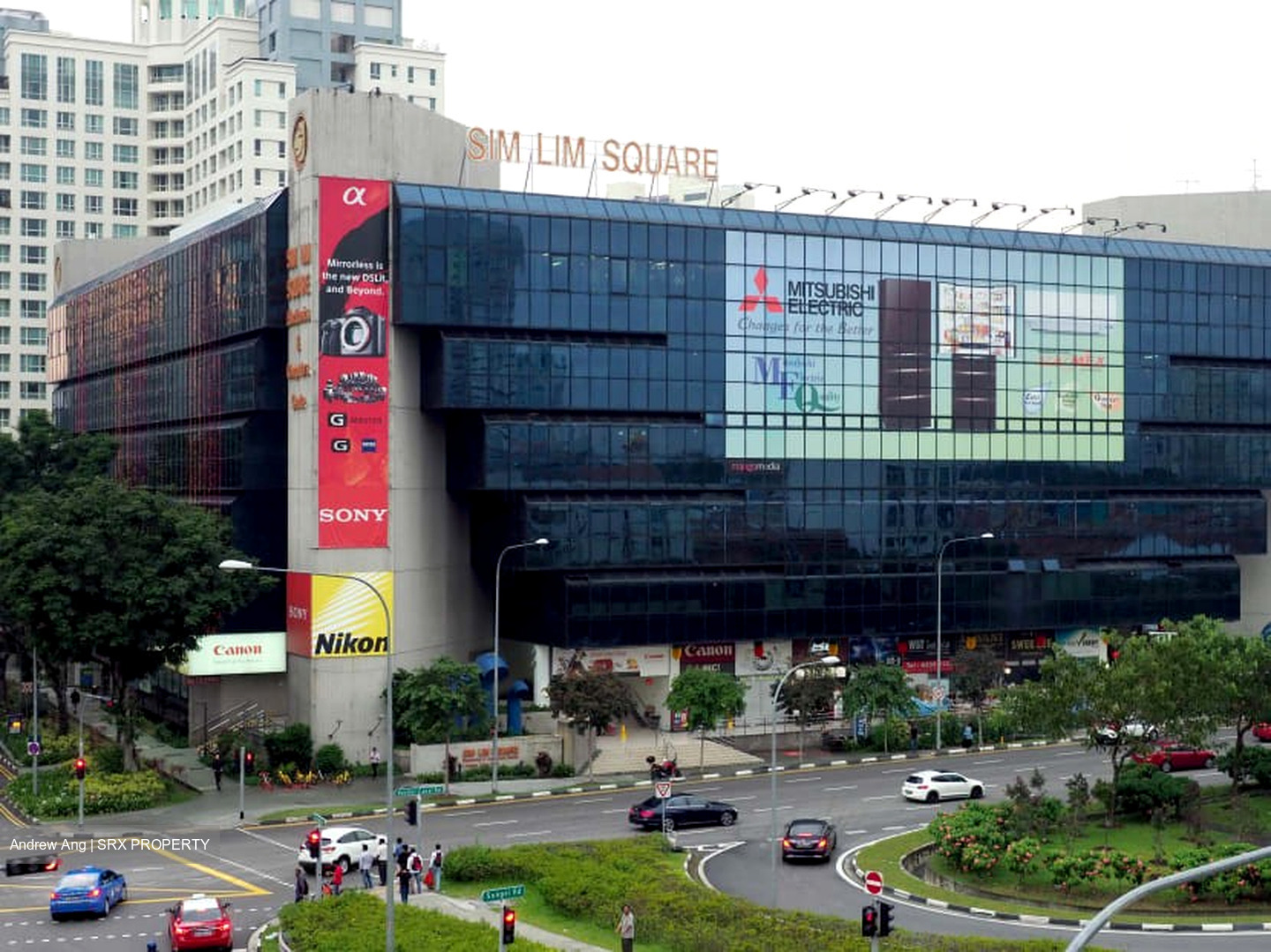 Sim Lim Square (D7), Shop House #437374381
